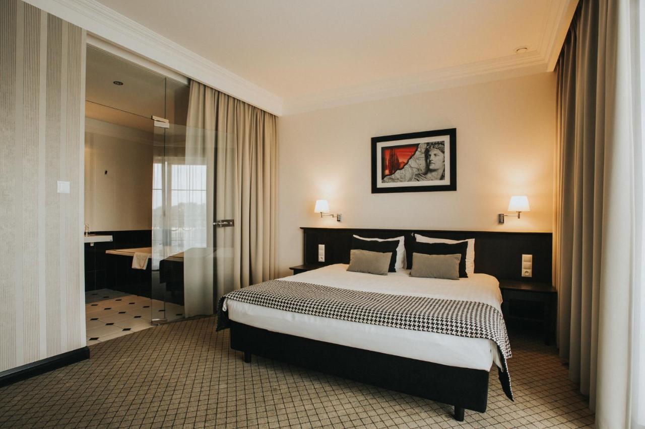Hotel Toscania Włoszakowice Eksteriør billede