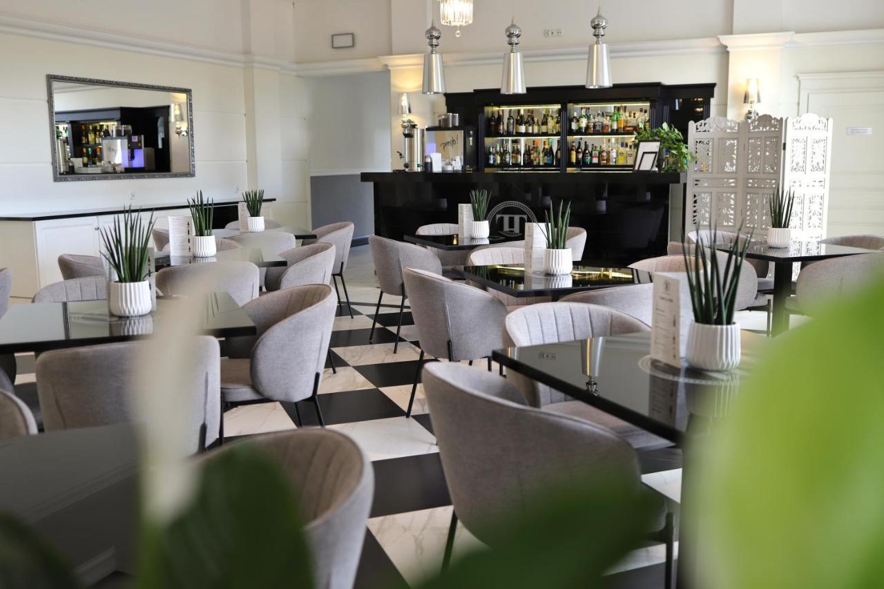 Hotel Toscania Włoszakowice Eksteriør billede