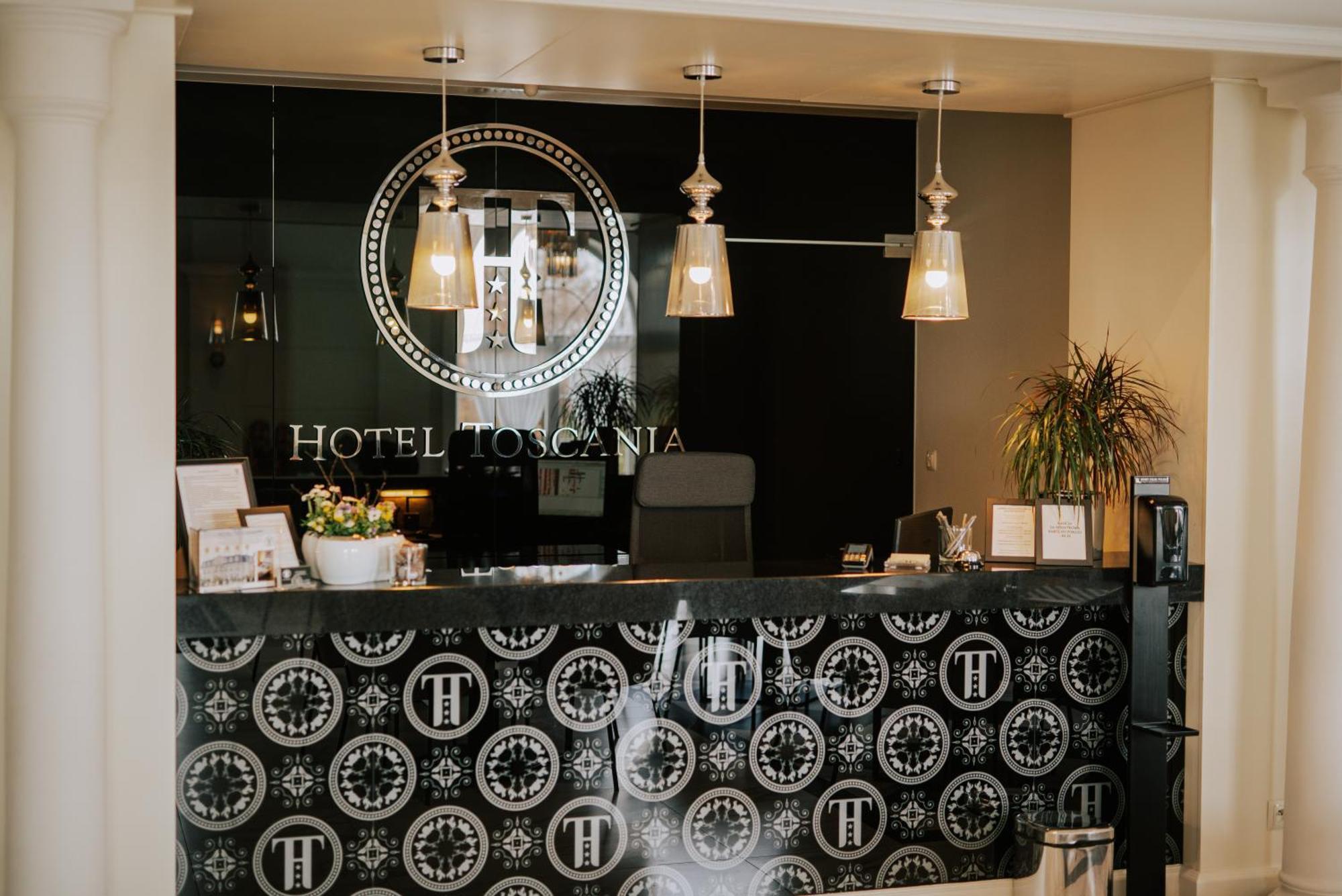 Hotel Toscania Włoszakowice Eksteriør billede